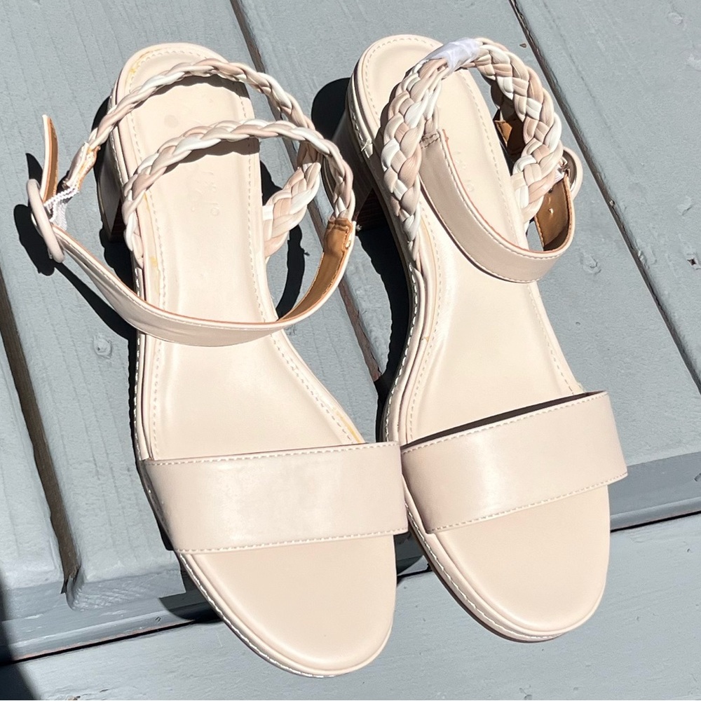 Splendid Scarlett Block Heel Sandal Size 8